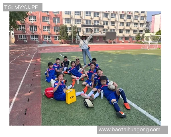 00后未来足球球星逐梦绿茵闪耀青春激情点燃无限希望