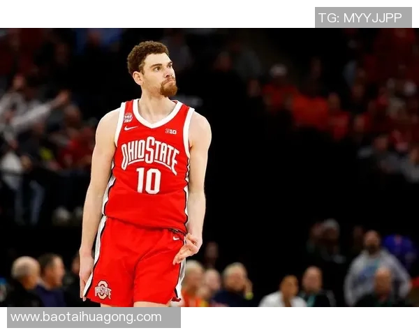 荷兰足球现代球星的辉煌历程与球队战术风格探秘